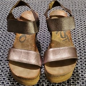 OTBT Wedge Platform Women Size 7 Pewter